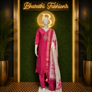 Party wear (pink)
