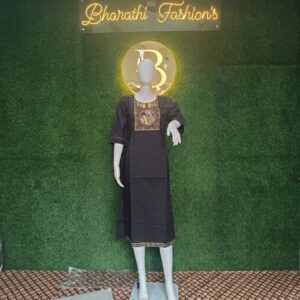 Office Wear Top (Jet black)